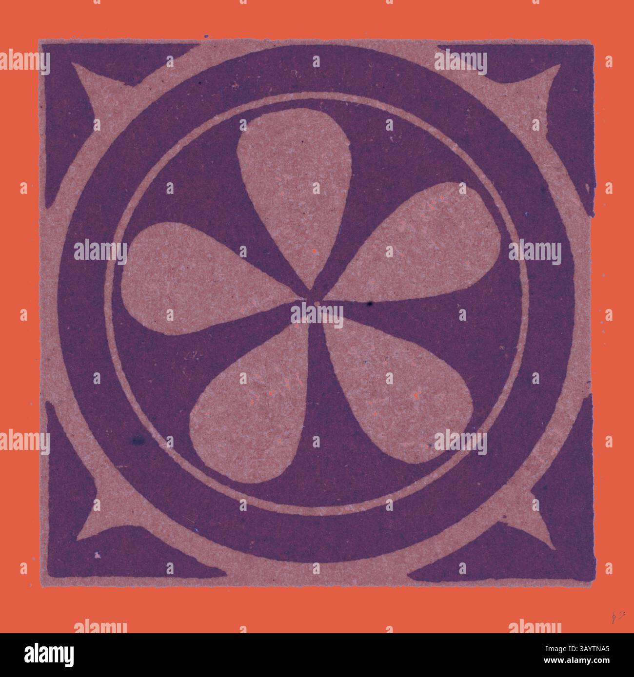 Un design circulaire avec une fleur stylisée à quatre pétales en son centre, entouré de formes pointues, le tout sur un fond rouge vif. Mediæval ornez l'art classique avec une touche moderne réinventée par Artotop Banque D'Images