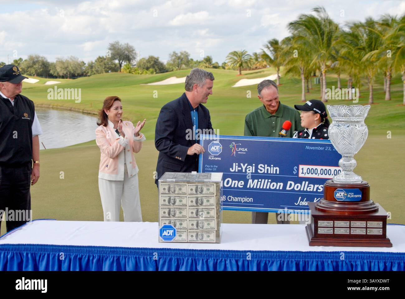 Novembre 23,2008 Ji-Yai Shinn vainqueur du championnat ADT de la LPGA 2008 au Trump International Golf Club à West Palm Beach, FL. (Crédit image : © Lou Novick/Cal Sport Media) Banque D'Images