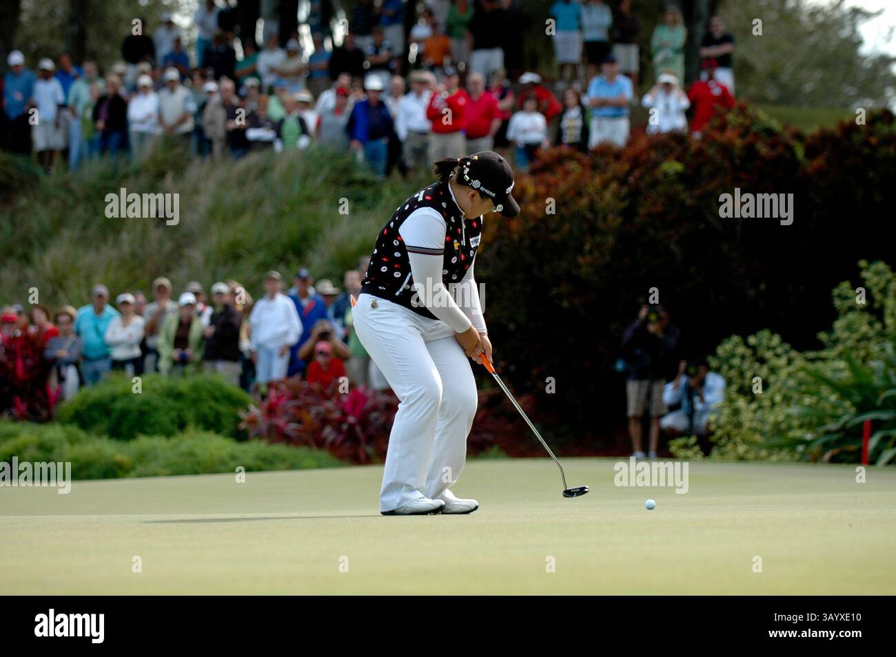 Novembre 23,2008 Ji-Yai Shinn vainqueur du championnat ADT de la LPGA 2008 sur le 17e green au Trump International Golf Club à West Palm Beach, FL. (Crédit image : © Lou Novick/Cal Sport Media) Banque D'Images