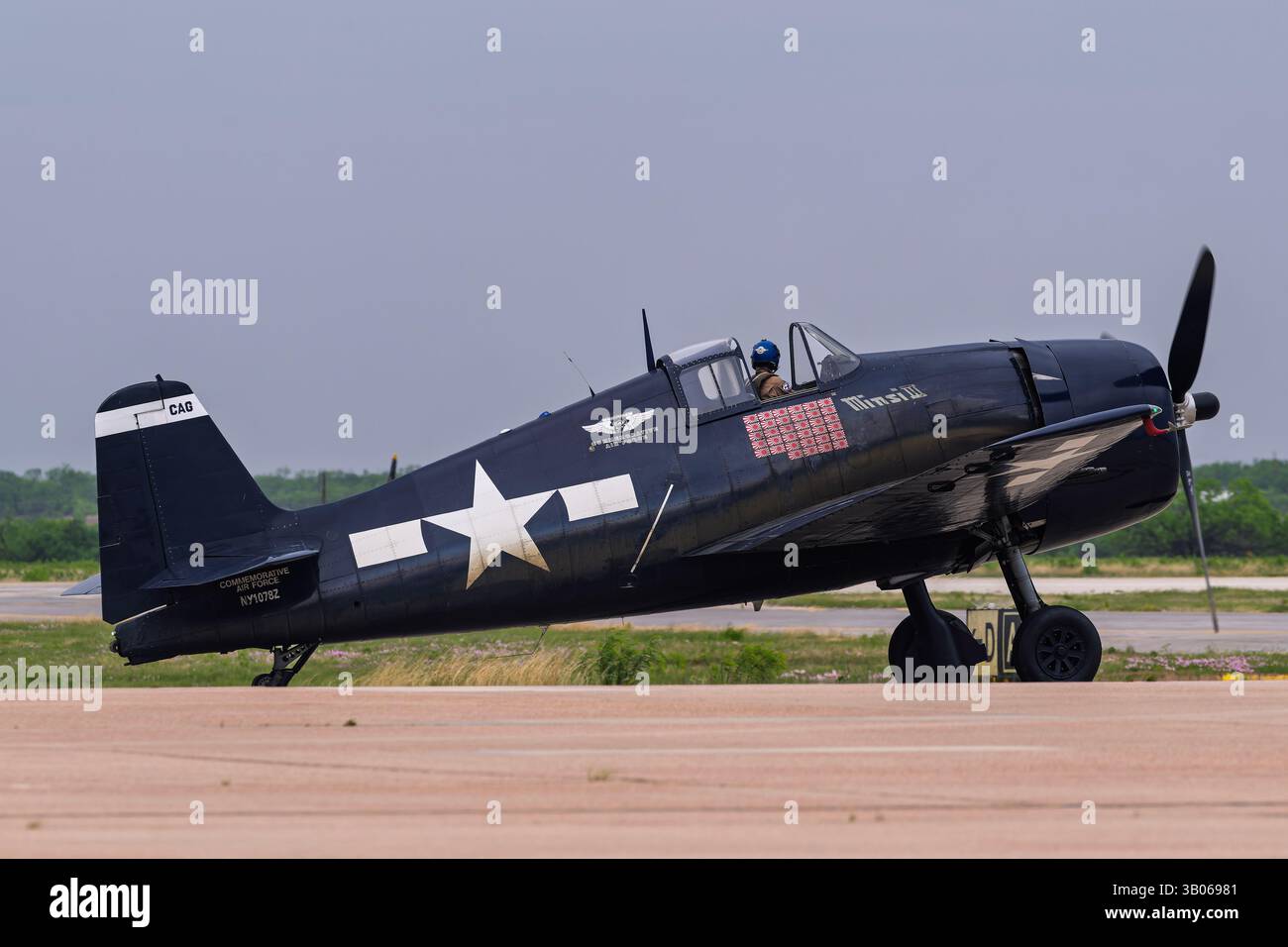 Wings Over West Texas 4-18-2025 Dyess AFB, TX USA CAF F6F-5 se produisant au Wings Over West Texas Air Show à Dyess AFB Banque D'Images