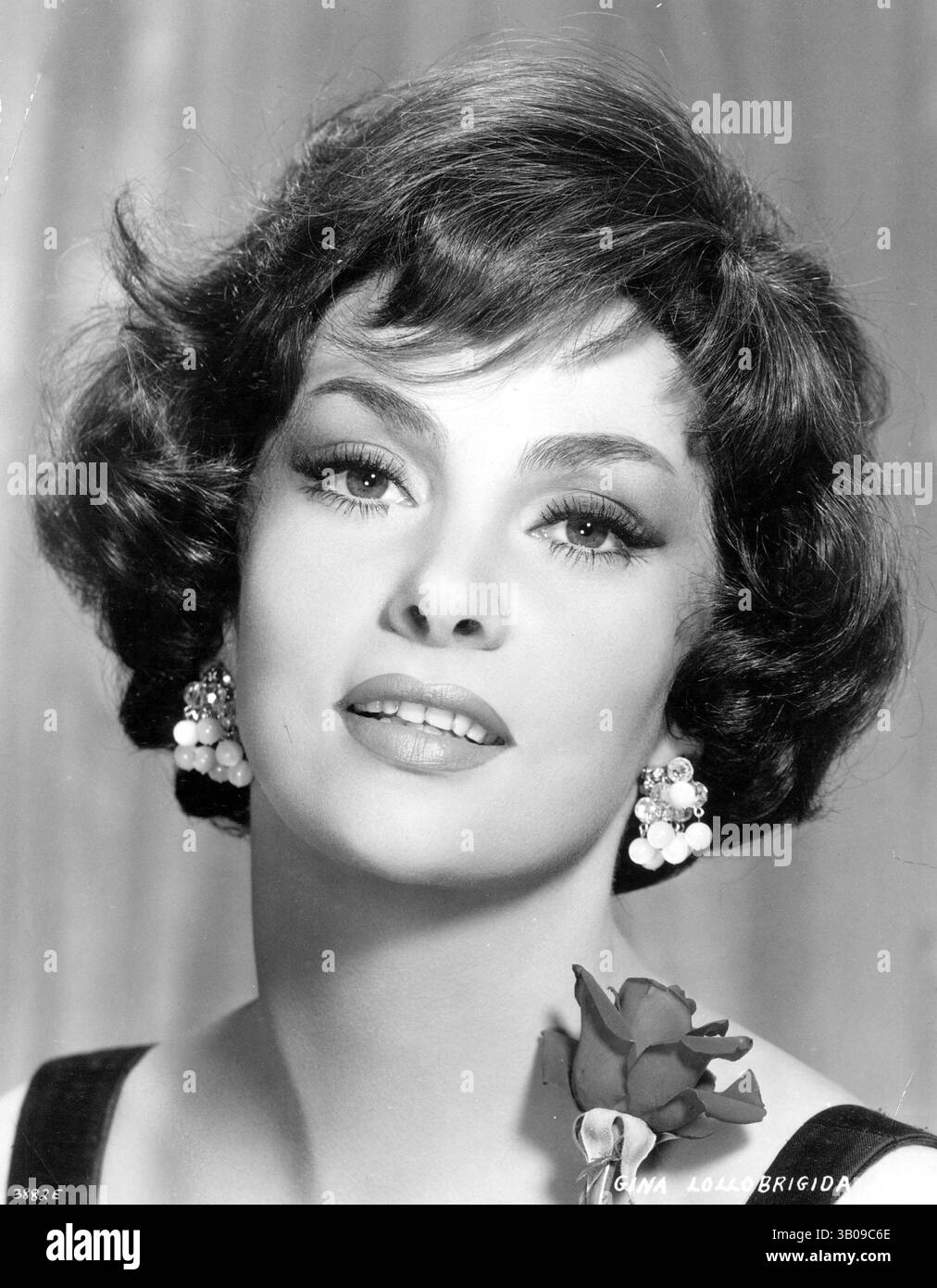 20 décembre 2010 - GINA LOLLOBRIGIDA. Photos, inc (Crédit image : © Globe photos/ZUMAPRESS.com) Banque D'Images