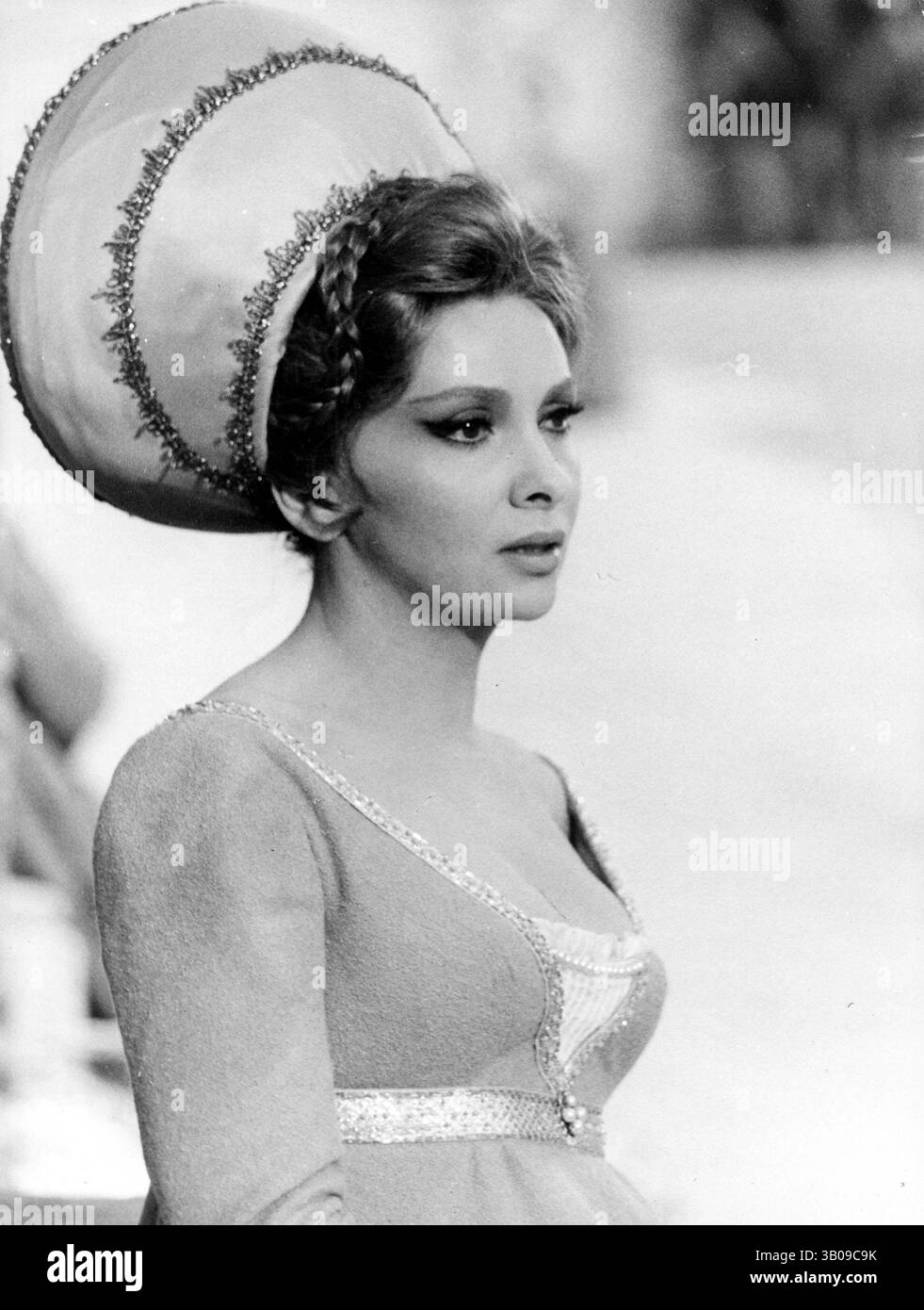 20 décembre 2010 - GINA LOLLOBRIGIDA. Photos, inc (Crédit image : © Globe photos/ZUMAPRESS.com) Banque D'Images