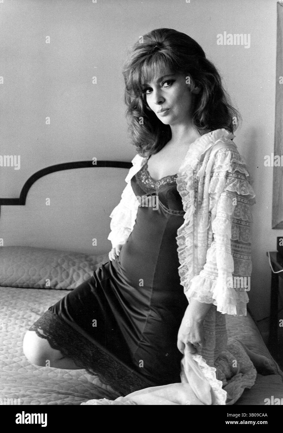 20 décembre 2010 - GINA LOLLOBRIGIDA. Photos, inc (Crédit image : © Globe photos/ZUMAPRESS.com) Banque D'Images
