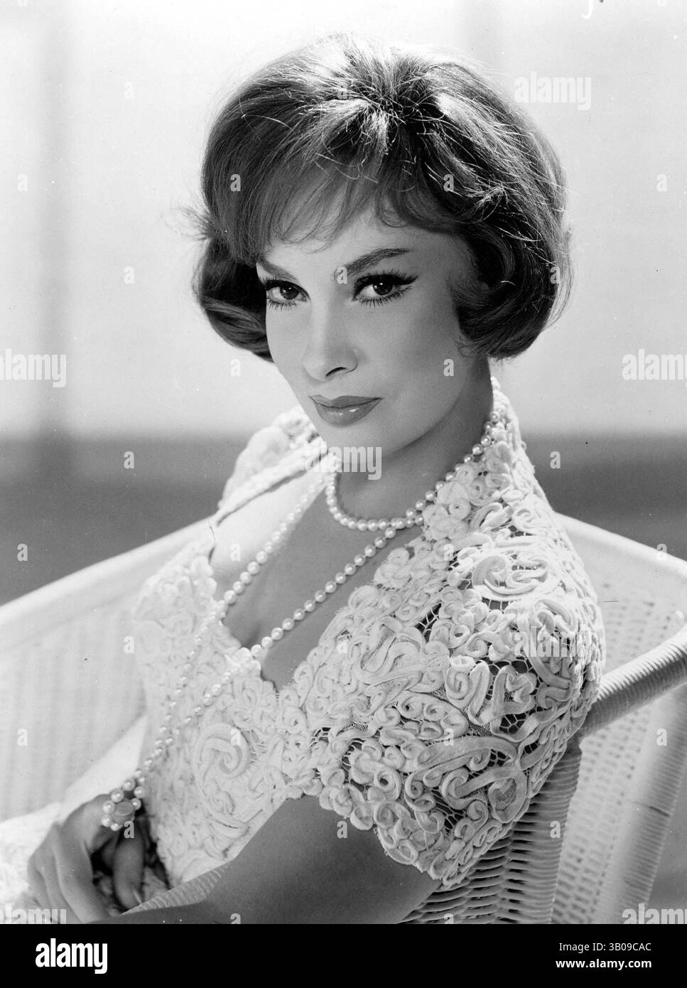 20 décembre 2010 - GINA LOLLOBRIGIDA. Photos, inc (Crédit image : © Globe photos/ZUMAPRESS.com) Banque D'Images
