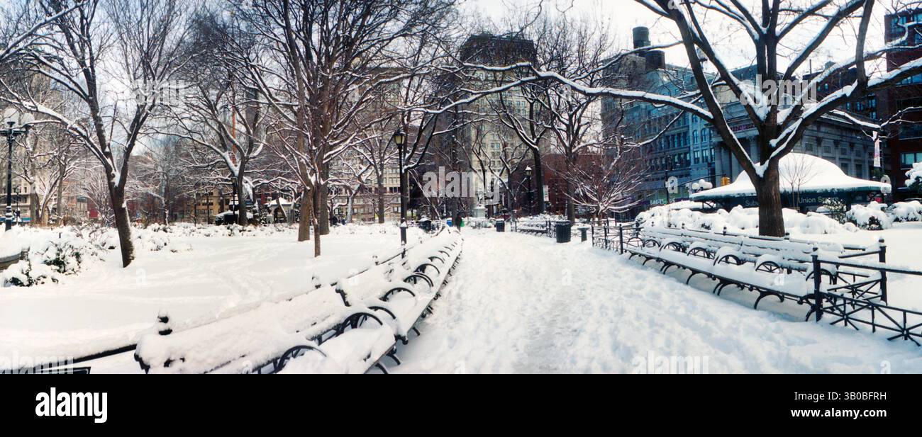 Parc panoramique enneigé, Union Square, Manhattan, New York City, État de New York, ÉTATS-UNIS Banque D'Images
