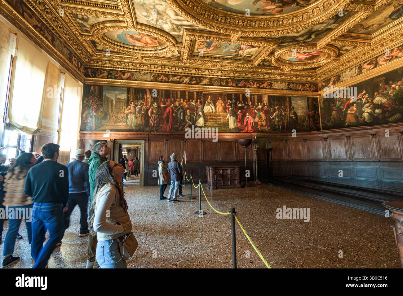 Le majestueux Hall central du Palais des Doges à Venise Banque D'Images