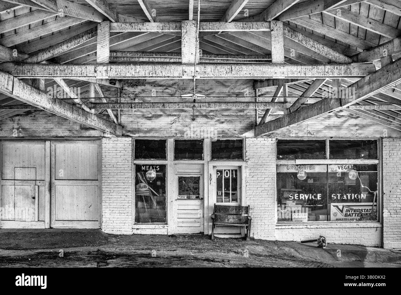 Une station-service abandonnée dans le comté de Cocke, Tennessee. Banque D'Images