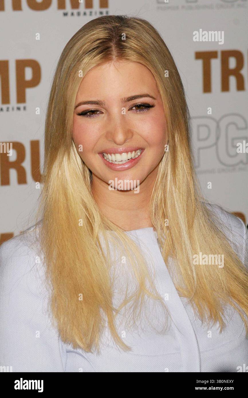 20 septembre 2006 - New York, New York, États-Unis - LE MAGAZINE TRUMP CÉLÈBRE ''LE PUBLIC'' AVEC DONALD ET IVANKA TRUMP. TRUMP TOWER LOWER LEVEL ATRIUM-NYC- 09/20/06.IVANKA TRUMP. - - 2006..I11164JZ(crédit image : © John Zissel/Globe photos/ZUMAPRESS.com) Banque D'Images