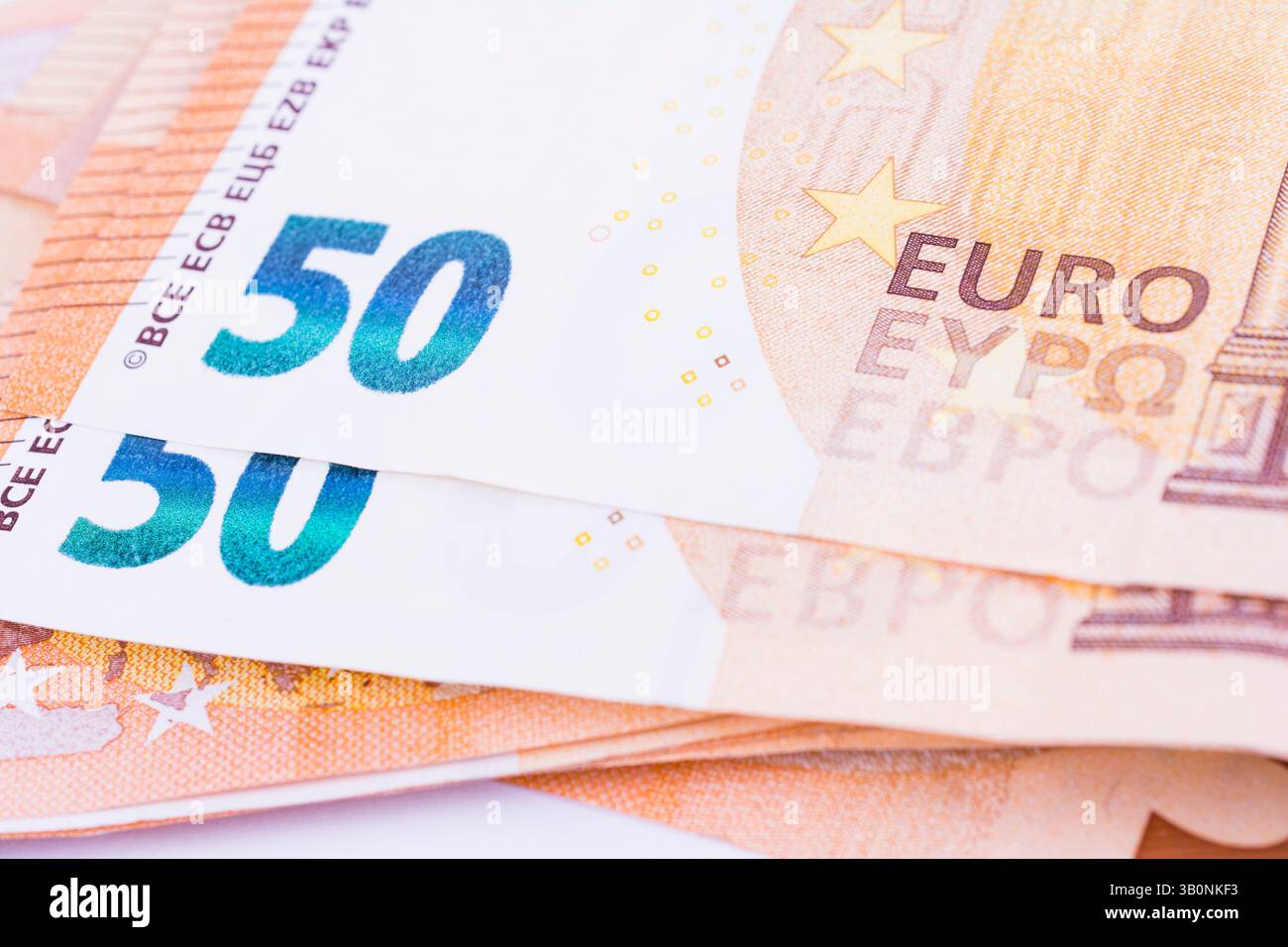 Gros plan d'un billet de l'Union européenne de 50 EUROS. L'euro est la monnaie officielle de 19 des 27 états membres de l'Union européenne. Ce groupe o Banque D'Images
