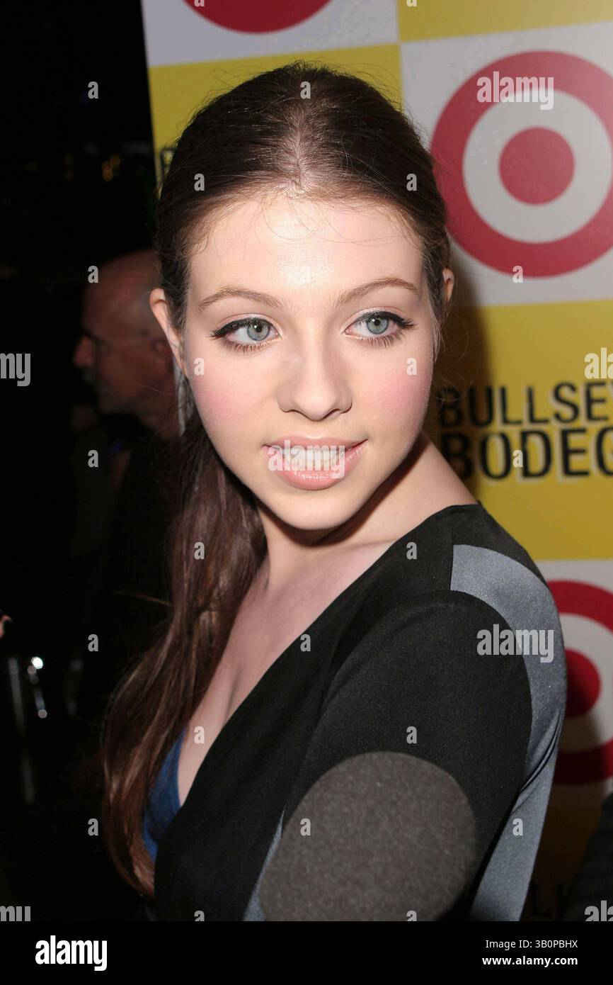 9 SEPTEMBRE 2008 – NEW YORK, NEW YORK, ÉTATS-UNIS – DES CÉLÉBRITÉS AIDENT TARGET À CÉLÉBRER SES BULLSEYE BODEGAS, QUATRE MAGASINS À DURÉE LIMITÉE SITUÉS DANS LES ENVIRONS DE NEW YORK, NEW YORK, À L'OCCASION D'UNE SOIRÉE D'OUVERTURE. BULLSEYE BODEGA MIDTOWN-NYC-09/10/08.. - - 2008.I13210JZ(crédit image : © John Zissel/Globe photos/ZUMAPRESS.com) Banque D'Images