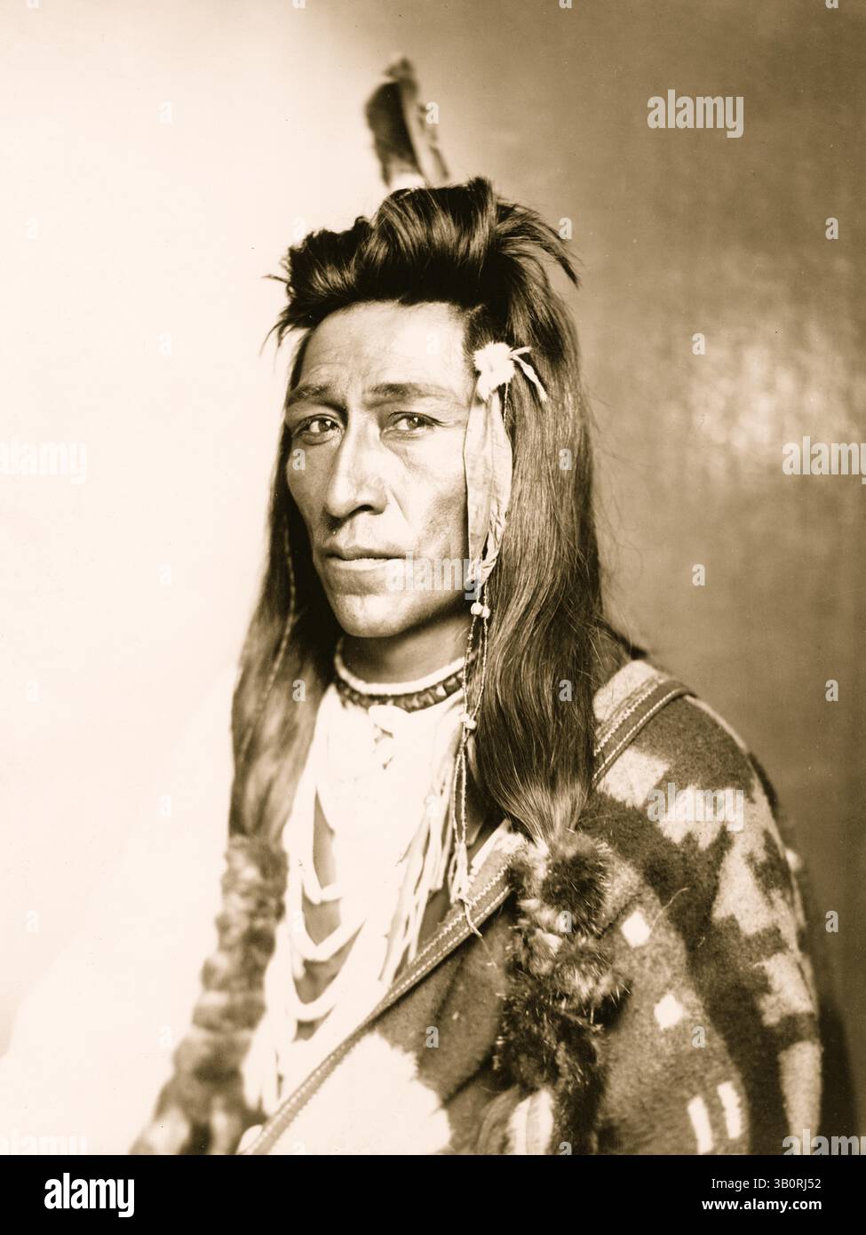 6 juin 1899 - États-Unis - Portrait d'homme indien, Measaw. (Crédit image : © BuyEnlarge/ZUMAPRESS.com) Banque D'Images