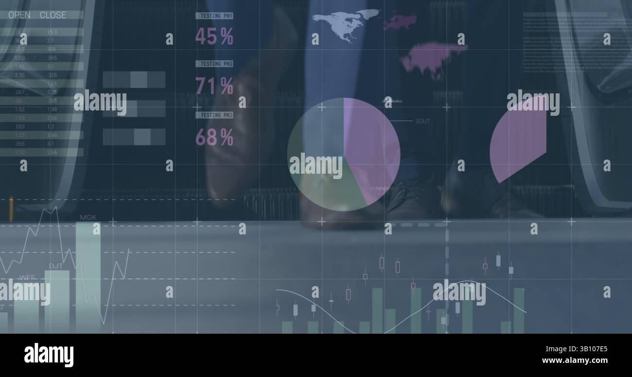 Image de données financières et de graphiques sur les jambes de divers hommes d'affaires marchant Banque D'Images