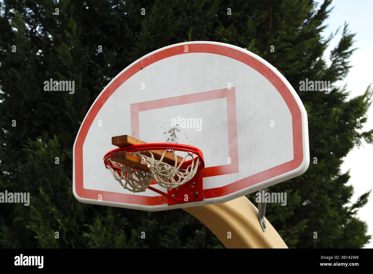 j'ai monté un panier de basket-ball Banque D'Images