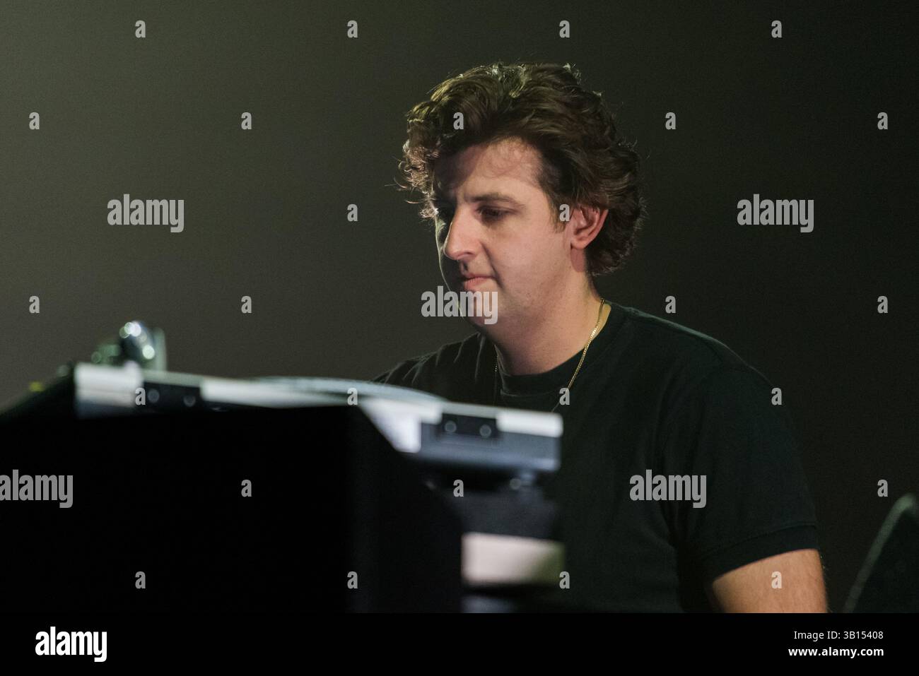 Copenhague, Danemark. 13 mars 2025. Le producteur de musique anglais, DJ et artiste d'enregistrement Jamie XX donne un concert au KB Hallen à Frederiksberg, Copenhague. Banque D'Images