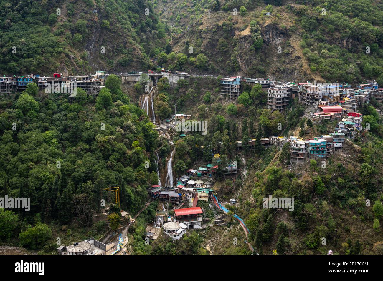Kempty Falls, Mussoorie, Uttarakhand, Inde Banque D'Images