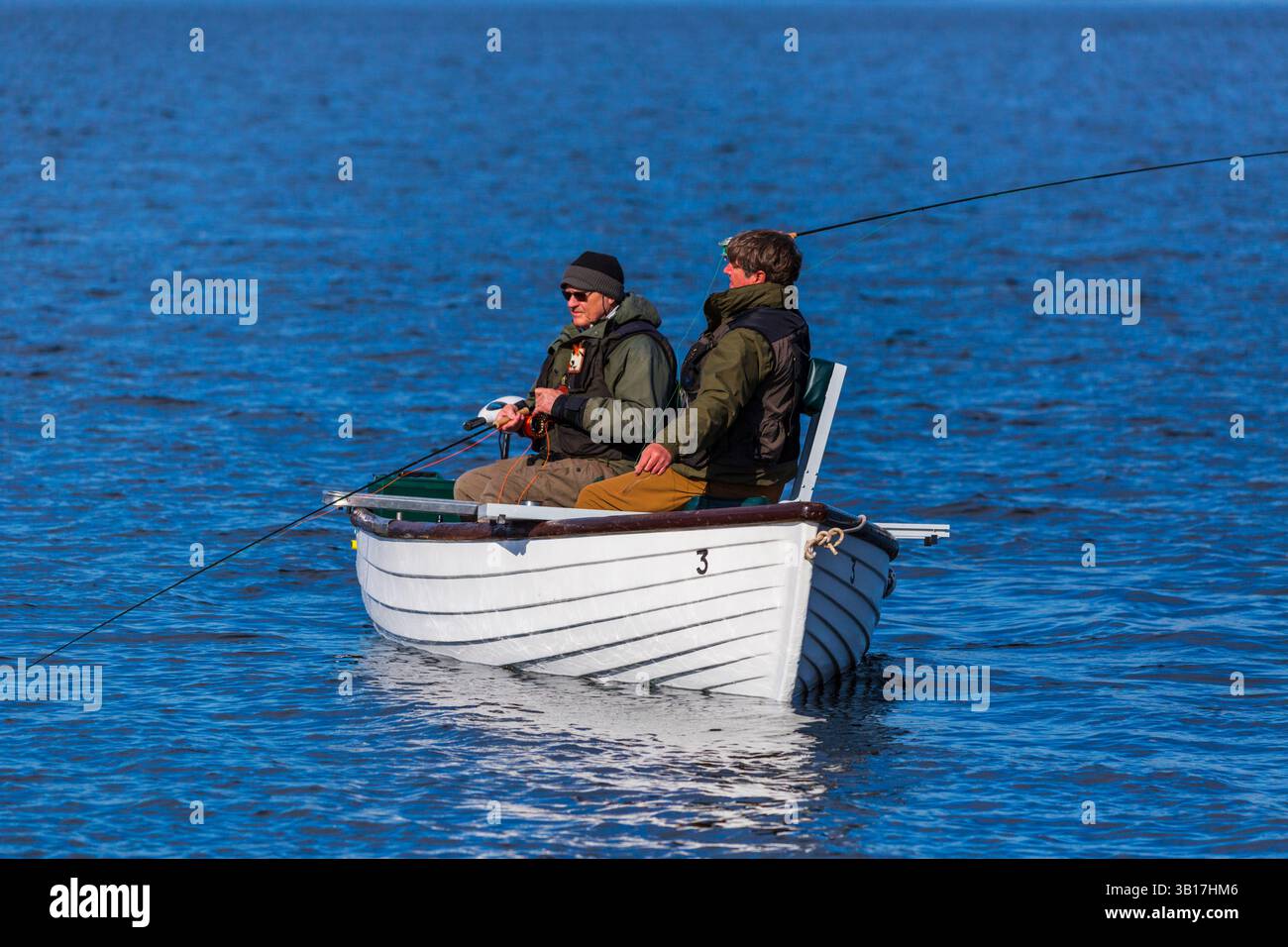 Pêcheurs en bateau Banque D'Images