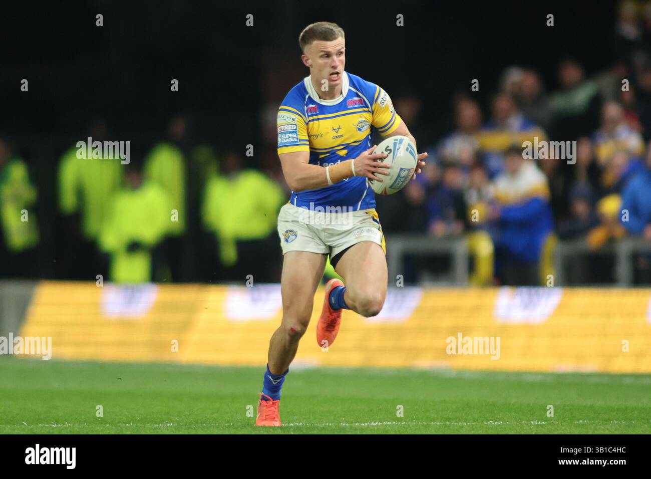 Leeds, Royaume-Uni. 25 avril 2025. AMT Headingley Rugby Stadium, Leeds, West Yorkshire, 25 avril 2025. Betfred Super League Leeds Rhinos v Hull KR Ash Handley of Leeds Rhinos Credit : Touchlinepics/Alamy Live News Banque D'Images