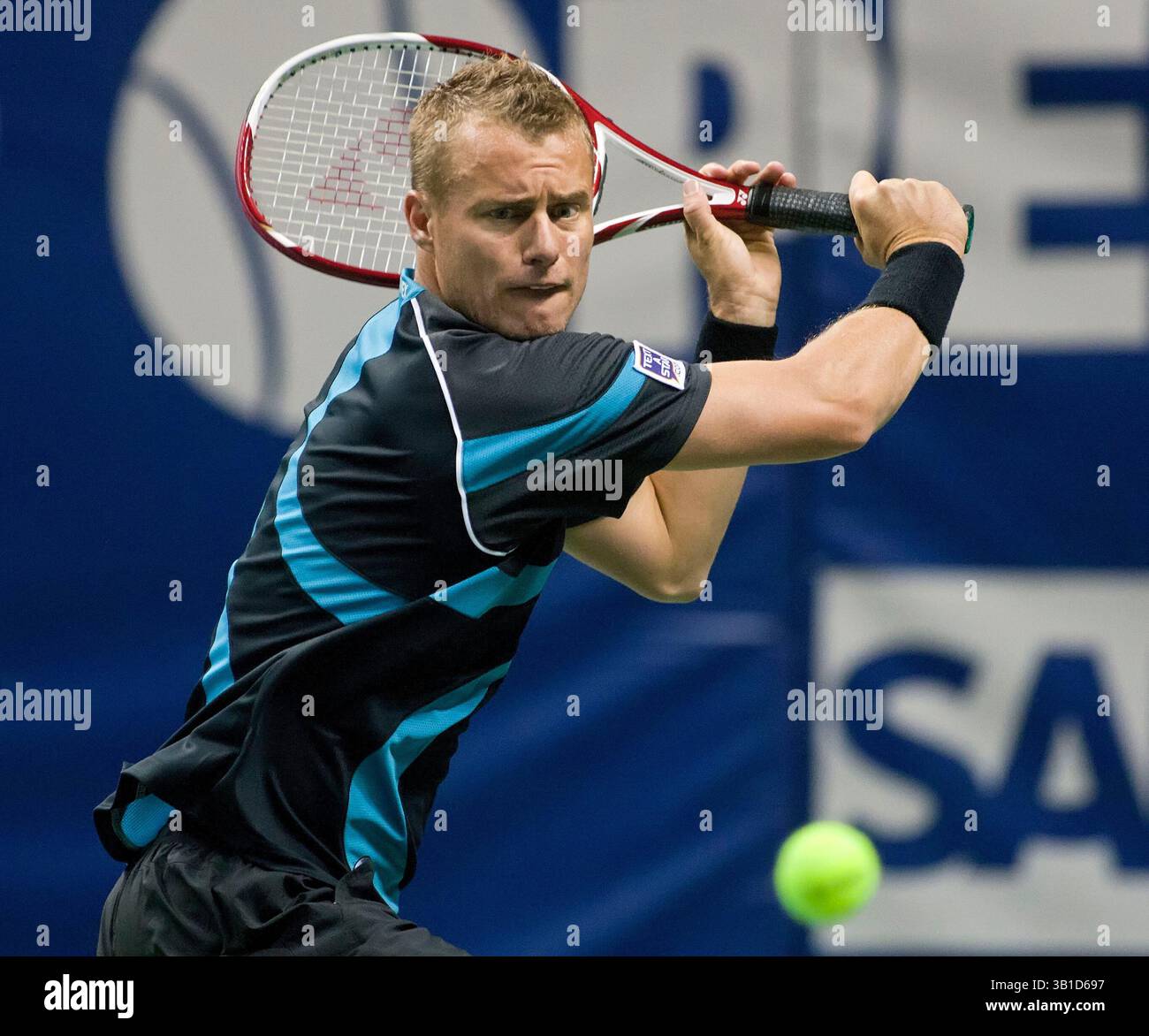 10 février 2011 : le joueur de tennis Lleyton Hewitt en action lors d'un match contre Brian Dabul à la HP Arena de San Jose, Hewitt a battu Dabul 3-6, 7-5, 6-3. â© Damon Tarver/Cal Sport Media(image crédit : © Damon Tarver/Cal Sport Media/ZUMAPRESS.com) Banque D'Images