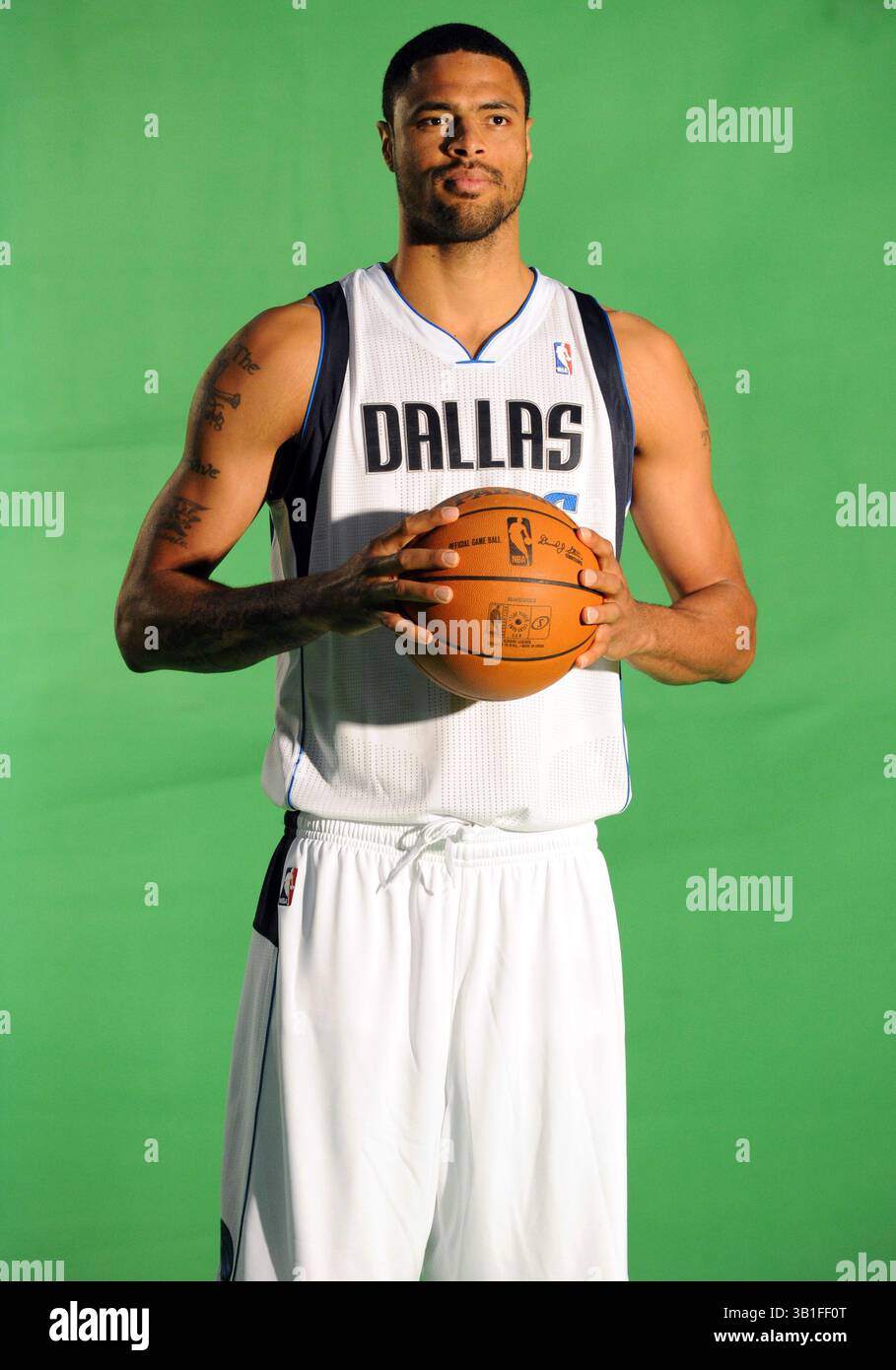 27 septembre 2010 : Tyson Chandler #6 pose lors de la Journée des médias Dallas Mavericks au American Airlines Center de Dallas, TX(image crédit : © Albert Pena/Cal Sport Media/ZUMApress.com) Banque D'Images
