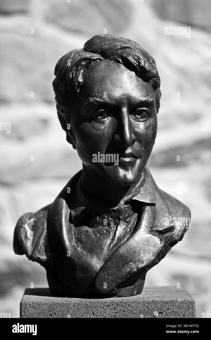 Portrait tête Ludwig Boerne de Thomas Burhenne, bronze, patiné, Giessener Koepfe, Altes Schloss Giessen, Hesse, Allemagne, Europe Banque D'Images