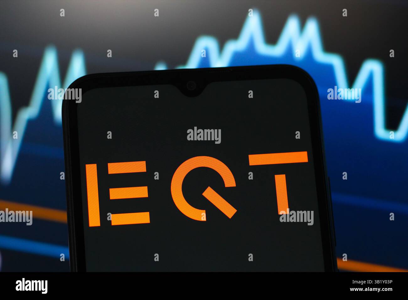 Canada. 26 avril 2025. Dans cette illustration photo, le logo EQT AB est affiché sur l'écran d'un téléphone intelligent. (Crédit image : © Thomas Fuller/SOPA images via ZUMA Press Wire) USAGE ÉDITORIAL SEULEMENT ! Non destiné à UN USAGE commercial ! Banque D'Images
