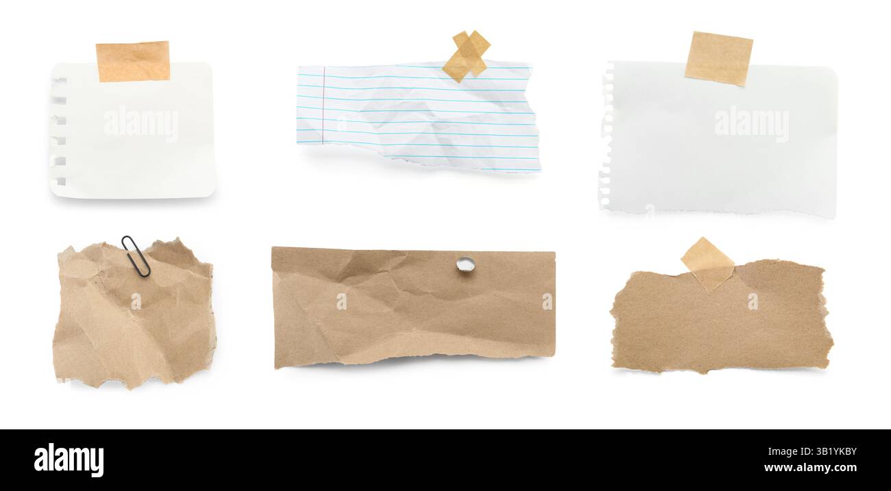 Différentes feuilles de carnet isolées sur blanc, ensemble Banque D'Images