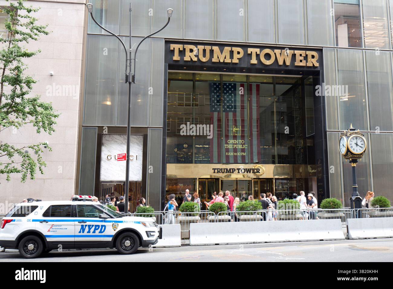 New York, États-Unis d'Amérique - 10 septembre 2023 : entrée à la Trump Tower à New York, aux États-Unis d'Amérique Banque D'Images