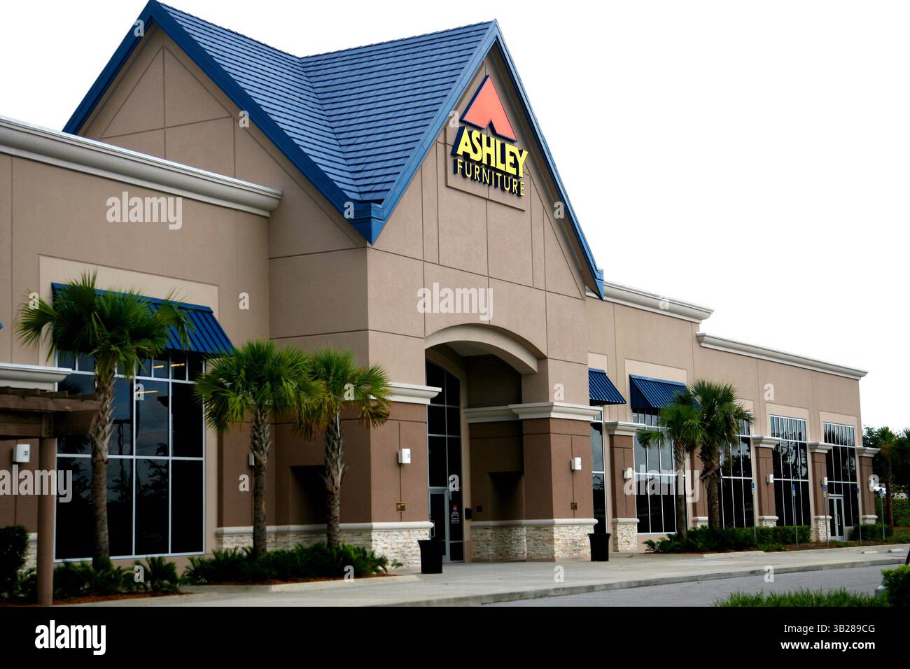 KERI WIGINTON | Times. PT 311468 WIGI Borders 1 of 3 (09/3/2009 Wesley Chapel) un magasin Ashley Furniture se trouve dans un centre commercial Wesley Chapel. (Crédit image : © créé Petersburg Times/ZUMA Press) Banque D'Images