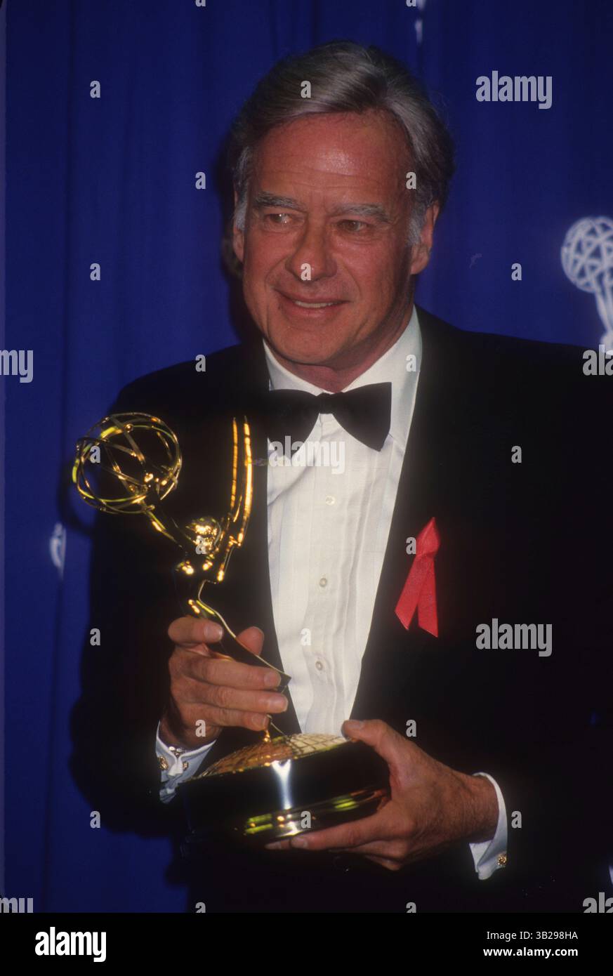 Sep 11, 1994 - Pasadina, CA, États-Unis - le réalisateur JOHN FRANKENHEIMER à la 46e cérémonie des Emmy Awards. (Crédit image : © Kathy Hutchins/ZUMA Press) Banque D'Images