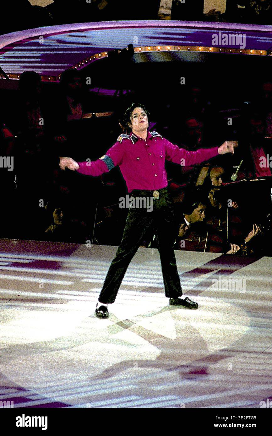 4 mai 2015 - Landover, Maryland, États-Unis d'Amérique - Landover, Maryland 1-19-1993.Michael Jackson se produit sur scène pour la ''Réunion américaine'' le 52e Gala inaugural qui s'est tenu à la U.S. Arena en l'honneur du président William Jefferson Clinton..crédit : Mark Reinstein (crédit image : © Mark Reinstein via ZUMA Wire) Banque D'Images