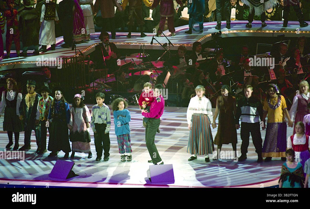 4 mai 2015 - Landover, Maryland, États-Unis d'Amérique - Landover, Maryland 1-19-1993.Michael Jackson se produit sur scène pour la ''Réunion américaine'' le 52e Gala inaugural qui s'est tenu à la U.S. Arena en l'honneur du président William Jefferson Clinton..crédit : Mark Reinstein (crédit image : © Mark Reinstein via ZUMA Wire) Banque D'Images