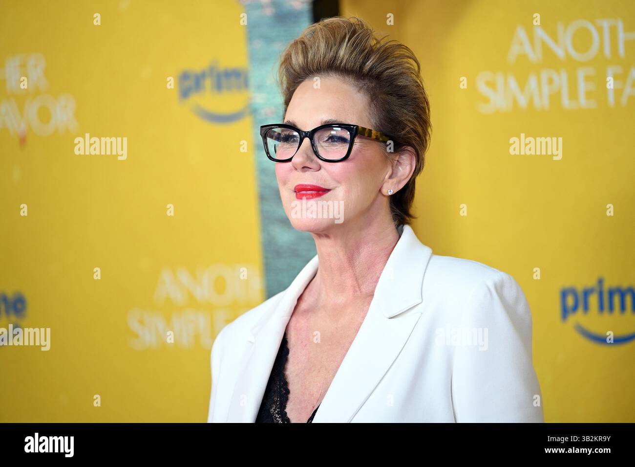 New York, États-Unis. 27 avril 2025. Elizabeth Perkins assiste à la projection de New York Another simple Favor au Jazz Center, New York, NY, le 27 avril 2025. (Photo par Anthony Behar/Sipa USA) crédit : Sipa USA/Alamy Live News Banque D'Images