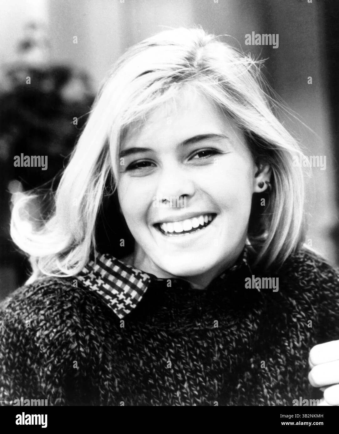 NICOLE EGGERT dans CHARLES IN CHARGE (1984), réalisé par SCOTT BAIO, ALAN RAFKIN et ZANE BUZBY. Crédit : Universal Pictures télévision / album Banque D'Images