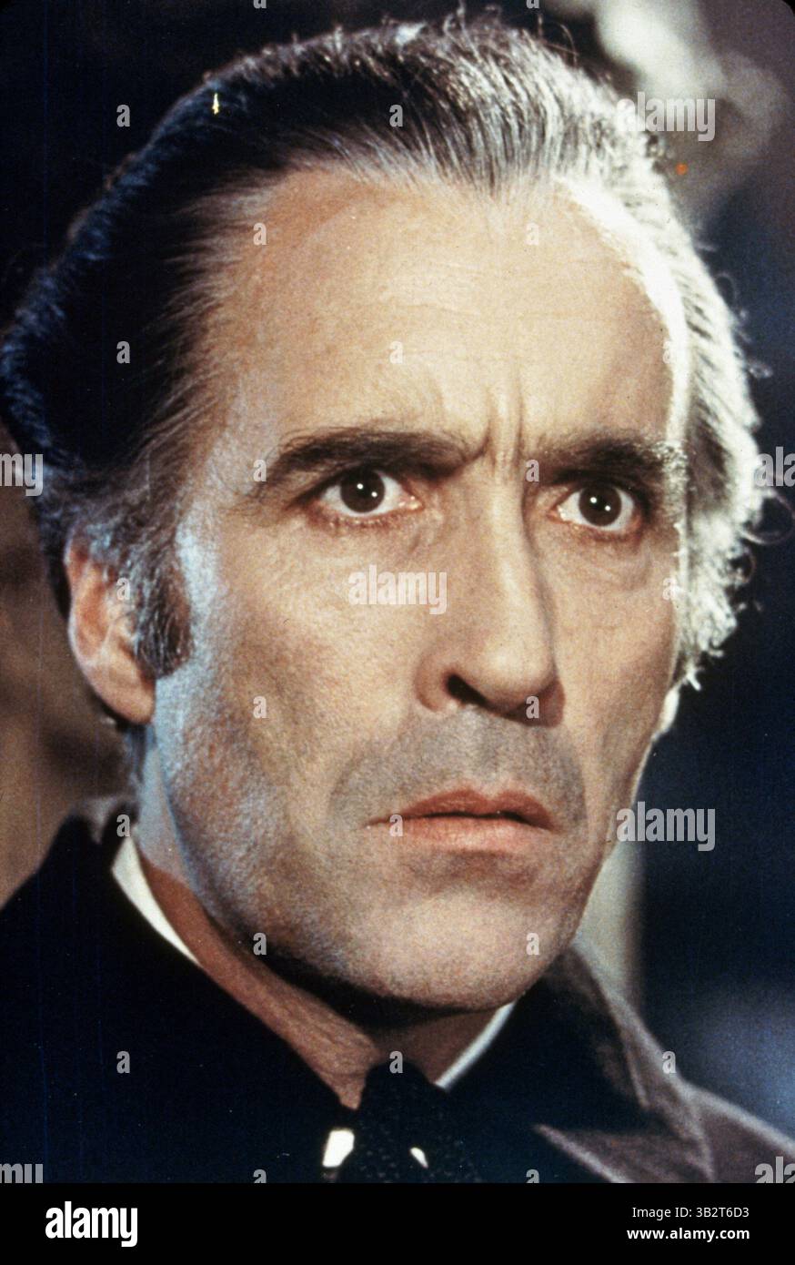 15 juin 1972 - ..... IMAGES FIXES DE 'DRACULA A.D. 1972' AVEC 1972, DRACULA & OTHER VAMPIRES, ALAN GIBSON, CHRISTOPHER LEE EN 1972..VARIOUS. (Crédit image : © Snap/Entertainment Pictures via ZUMA Press) Banque D'Images