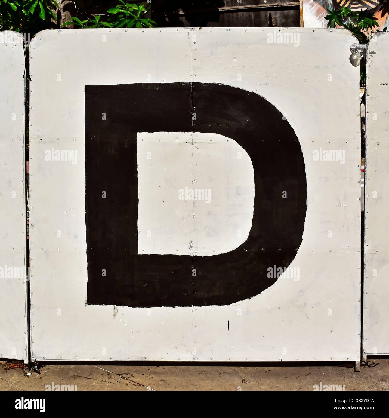 Lettre d en noir sur un tableau blanc, Rio de Janeiro, Brésil Banque D'Images