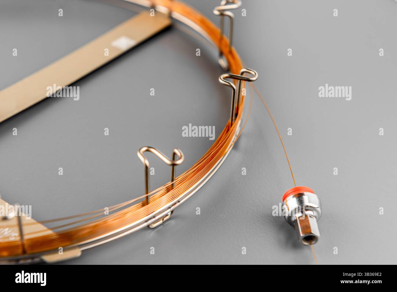 Colonne capillaire. EQUIPEMENT de colonne pour chromatographie en phase gazeuse. Banque D'Images