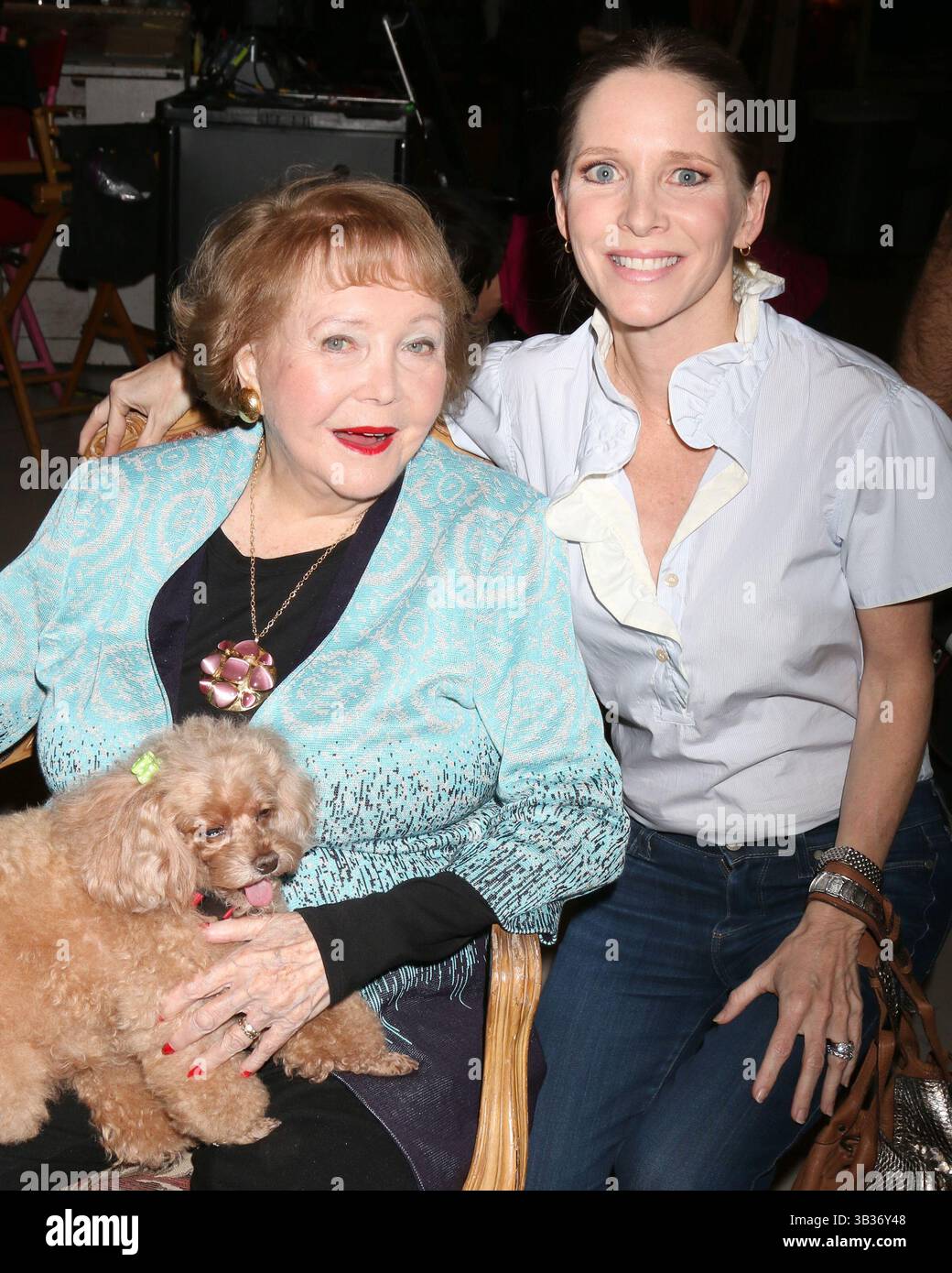 Février 2, 2018 - Los Angeles, CA, USA - LOS ANGELES - février 2 : Lee Bell, Lauralee Bell au 35e anniversaire de Tracey Bregman sur les jeunes et l'agité à CBS TV City le 2 février 2018 à Los Angeles, CA (crédit image : © Kathy Hutchins via ZUMA Wire) Banque D'Images