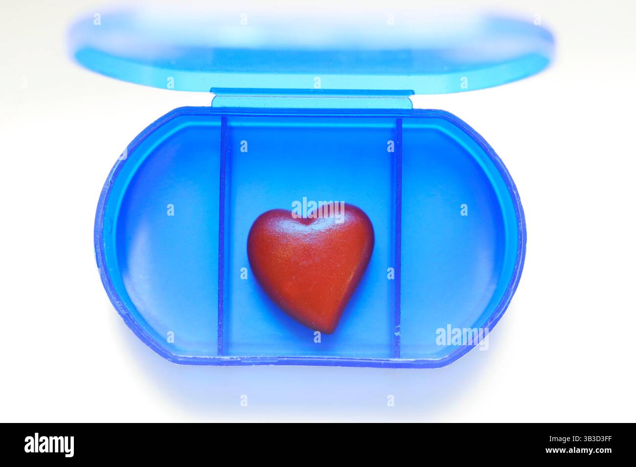 boîte bleue en forme de coeur à l'intérieur Banque D'Images