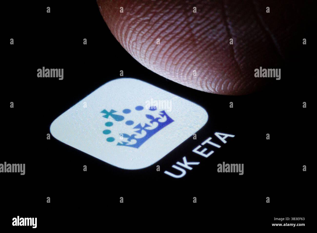 Berlin, Deutschland. 29 avril 2025. L'application UK ETA est visible sur l'écran d'un smartphone. Berlin, le 29 avril 2025. Crédit : dpa/Alamy Live News Banque D'Images