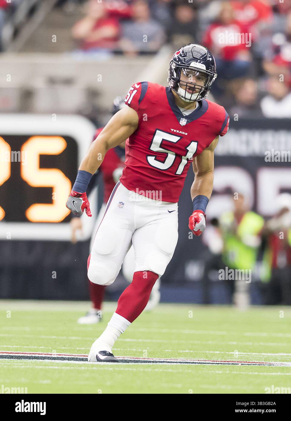 10 décembre 2017 - Houston, Texas, États-Unis - le linebacker des Houston Texans Dylan Cole (51) lors du match de saison régulière de la NFL entre les Texans de Houston et les 49ers de San Francisco au stade NRG de Houston, Texas les 49ers ont battu les Texans (crédit image : © Maria Lysaker via ZUMA Wire) Banque D'Images