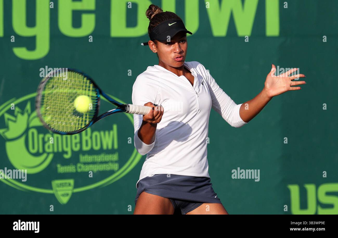 08 décembre 2017 : XXXXXX joue dans les rondes éliminatoires du Championnat International de tennis Orange Bowl 2017 de yyyyy, jouées au Frank Veltri Tennis Center à Plantation, Floride, États-Unis. Mario Houben/CSM(image de crédit : &copy ; Mario Houben/CSM via ZUMA Wire) Banque D'Images