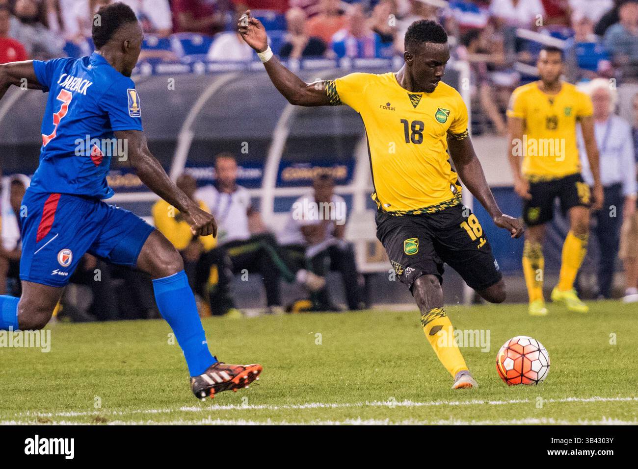 18 juillet 2015 Baltimore, MD : #18 Jamaica M Simon Dawkins pendant le match de quart de finale de la Coupe d'or de la CONCACAF entre Haïti et la Jamaïque au M&T Bank Stadium de Baltimore, MD. Jacob Kupferman/CSM(crédit image : © Jacob Kupferman/Cal Sport Media/ZUMAPRESS.com) Banque D'Images