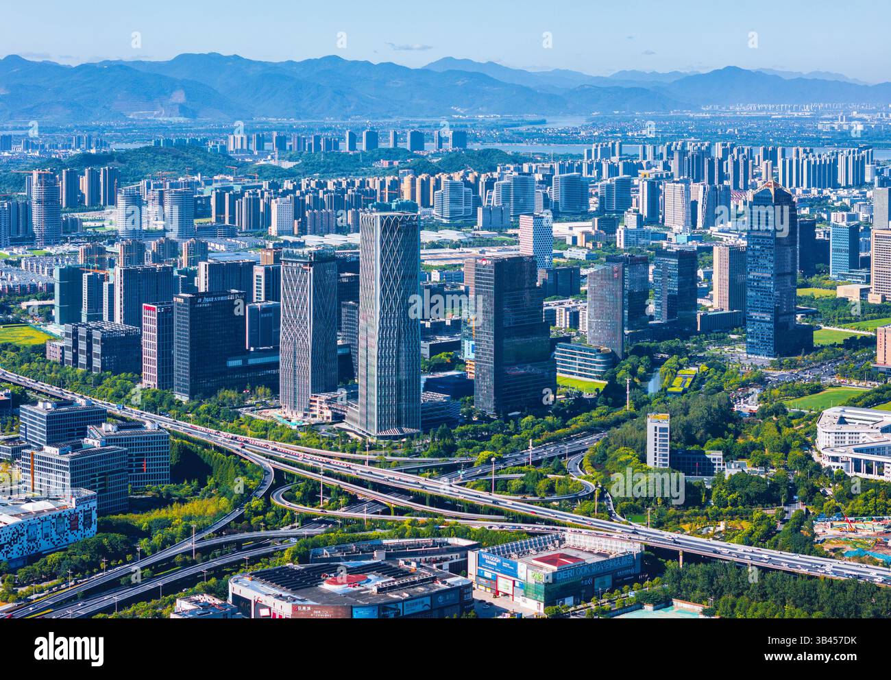 Paysage urbain du district de Binjiang, Hangzhou, province du Zhejiang, Chine Banque D'Images