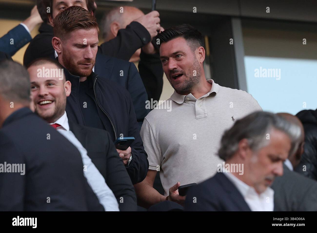 Johnnie Jackson, directeur de l'AFC Wimbledon - Arsenal v PSG, UEFA Champions League semi-finale 1st Leg, Emirates Stadium, Londres, Royaume-Uni - 29 avril 2025 Banque D'Images