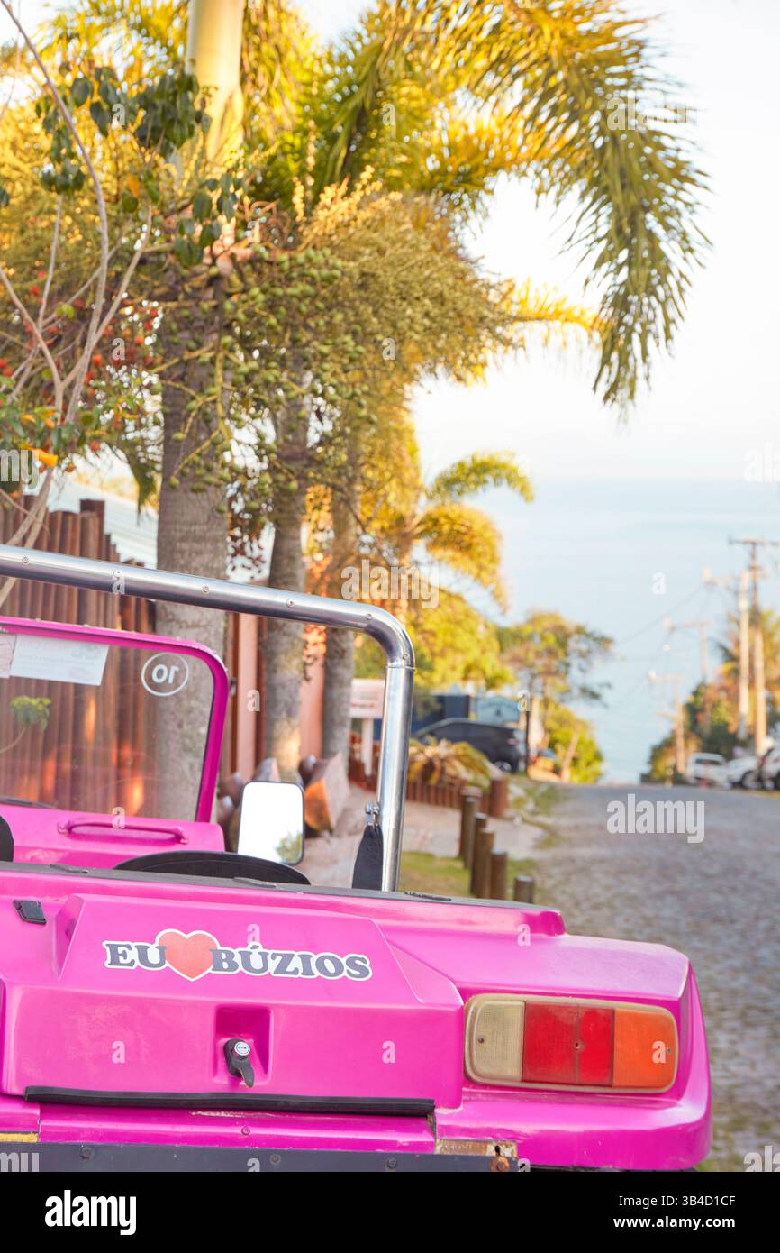 Détail d'un buggy dans une rue de Buzios, état de Rio de Janeiro, Brésil. Banque D'Images