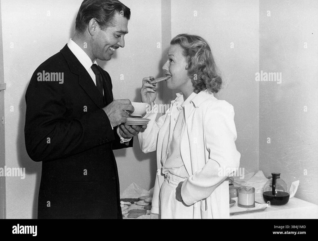 10 JUIN 2008 - CLARK GABLE ET RITA JOHNSON. ANDY PETRONE-(crédit image : © Globe photos/ZUMAPRESS.com) Banque D'Images