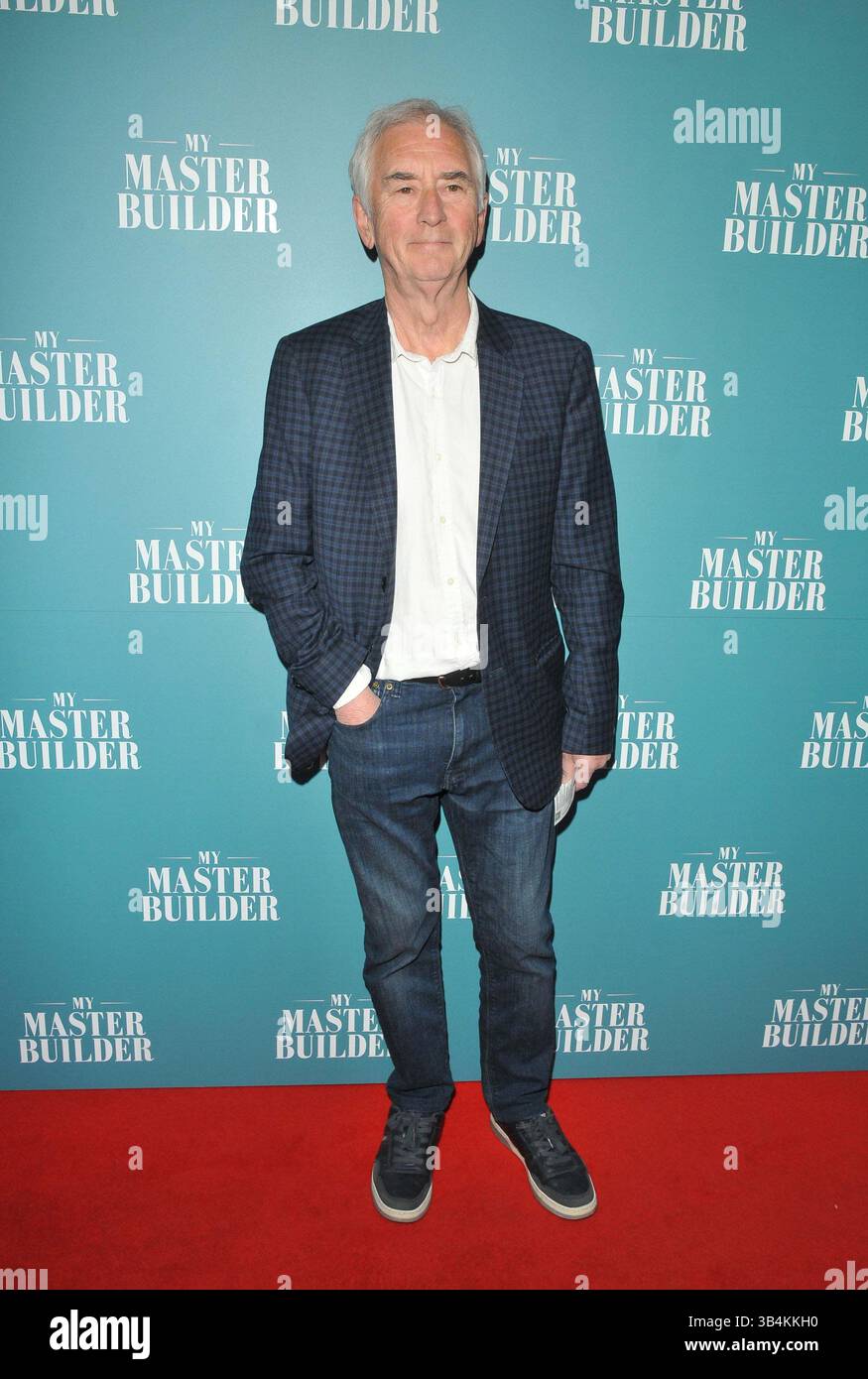Londres, Royaume-Uni. 29 avril 2025. Denis Lawson à la soirée presse de la pièce de théâtre « My Master Builder », Wyndham's Theatre, Charing Cross Road, le mardi 29 avril 2025 à Londres, Angleterre, Royaume-Uni. CAP/CAN © CAN/Capital Pictures crédit : Capital Pictures/Alamy Live News Banque D'Images