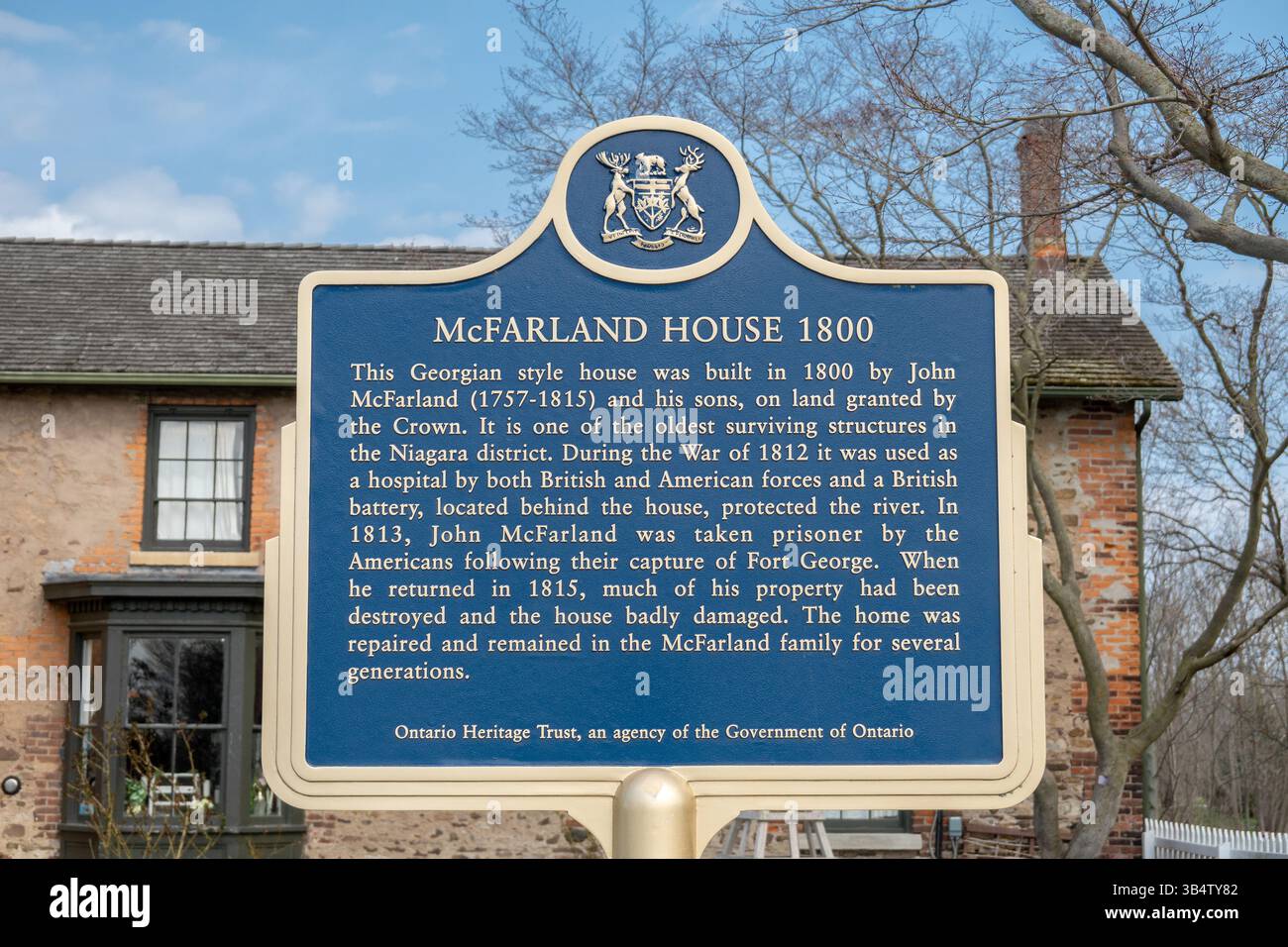 Maison historique McFarland la plus ancienne propriété de Niagara-on-the-Lake, utilisée comme hôpital pendant la guerre de 1812 sur Niagara Parkway Recreation photo Banque D'Images