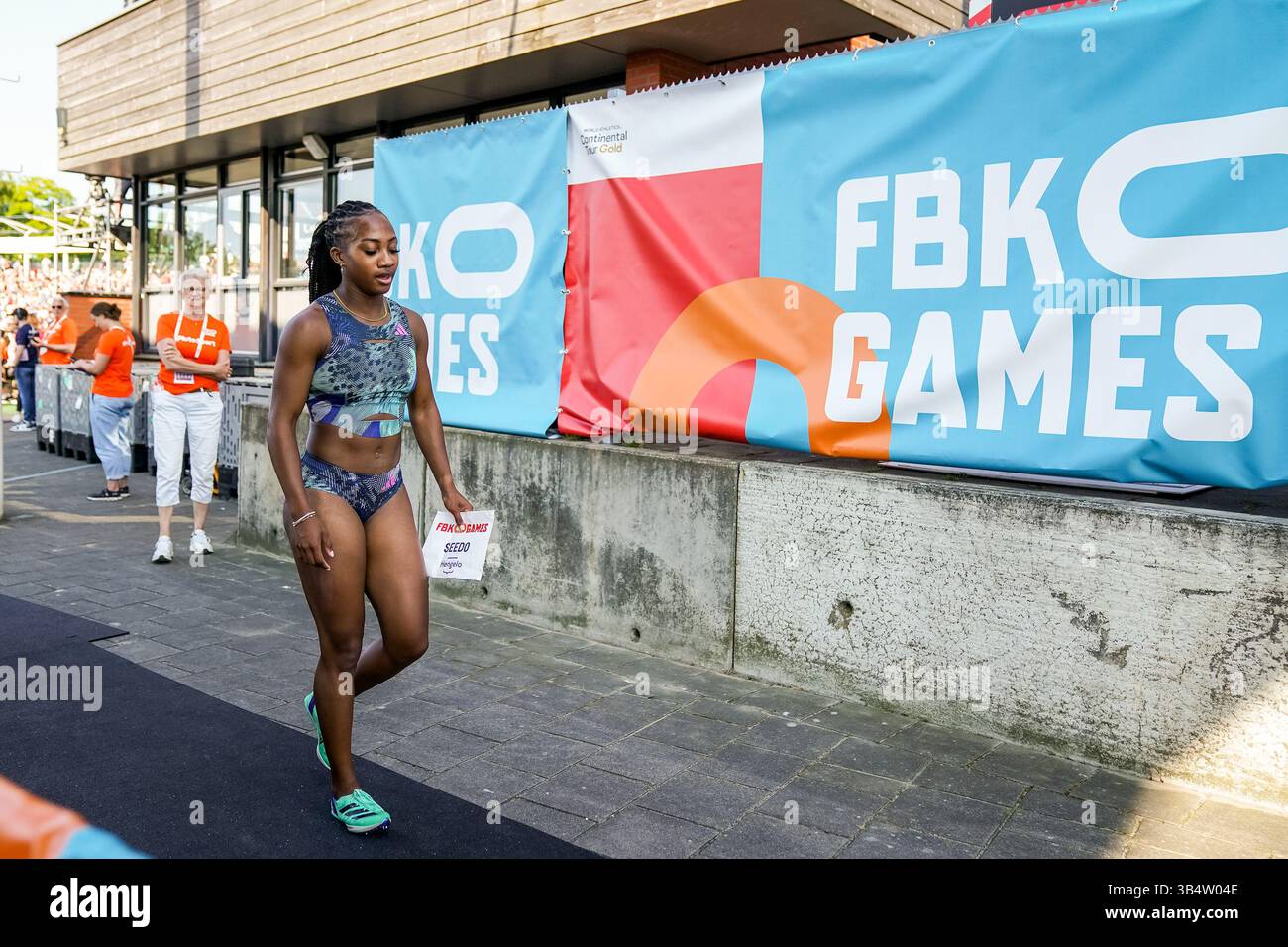 HENGELO, PAYS-BAS - 4 JUIN : N'Ketia Seedo des pays-Bas après avoir participé au 100m féminin lors des Jeux FBK 2023 au stade FBK le 4 juin 2023 à Hengelo, pays-Bas (photo de Rene Nijhuis/Agence BSR) Banque D'Images