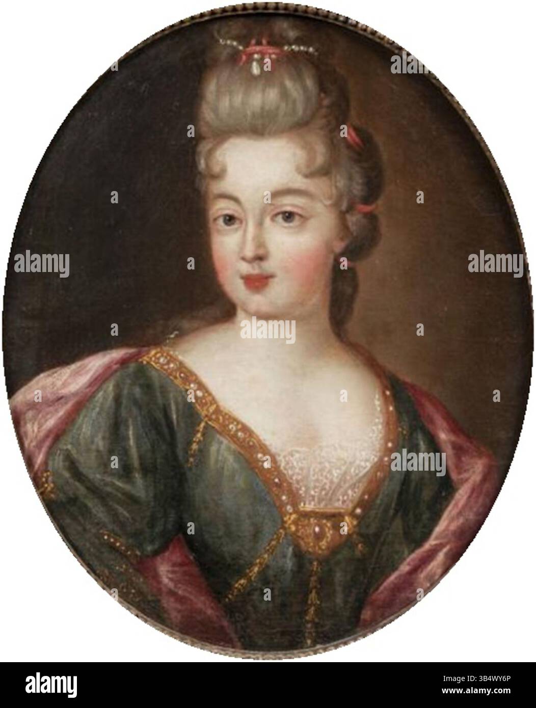 Cette peinture du cercle de Pierre Mignard représente une femme dans une robe verte, créée vers 1700. C'est une huile sur toile représentant une femme élégante dans des vêtements raffinés, caractéristique de la mode de la fin du XVIIe au début du XVIIIe siècle. Banque D'Images